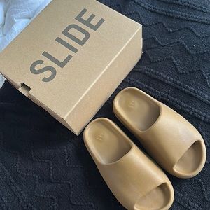Yeezy Slides